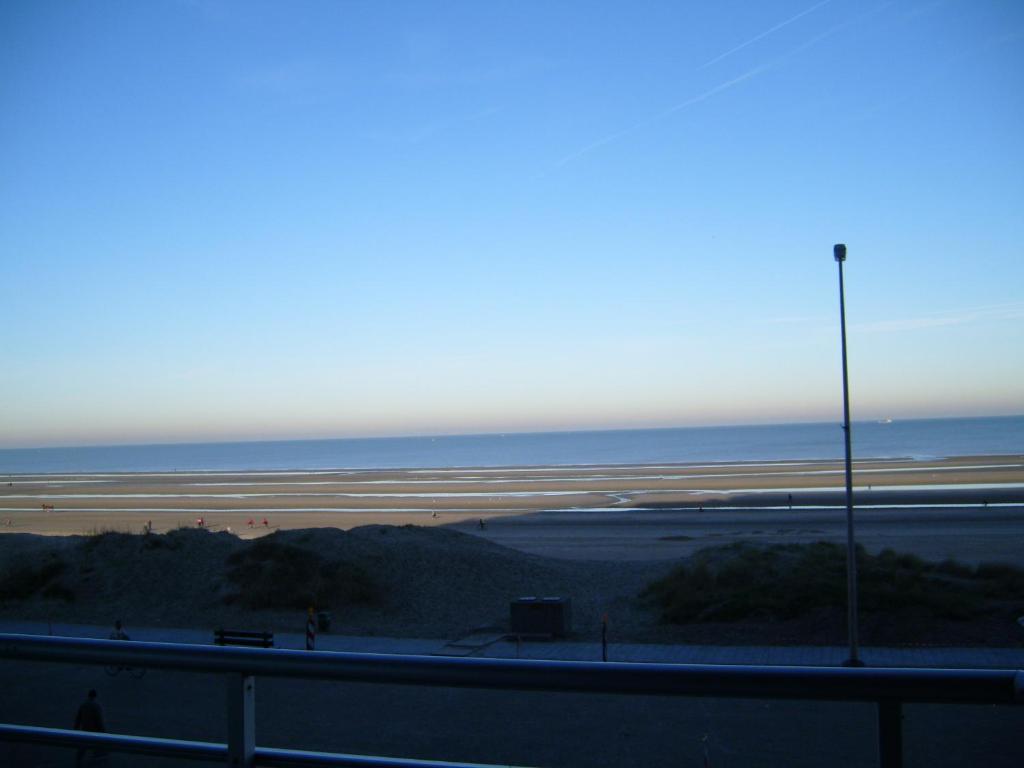 Residence Scorpio Nieuwpoort Kamer foto