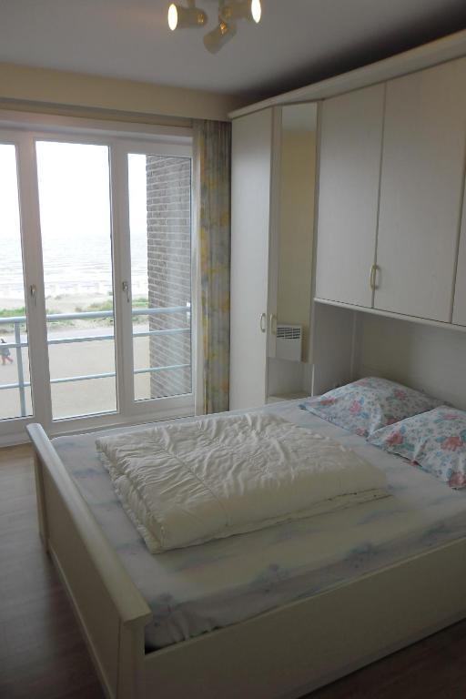 Residence Scorpio Nieuwpoort Kamer foto